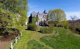 Le Petit Chateau De Blier
